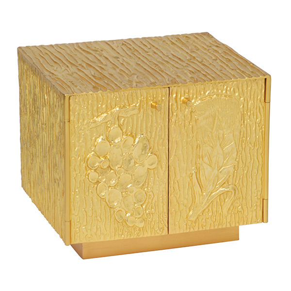K653 Tabernacle with Luna Adoration